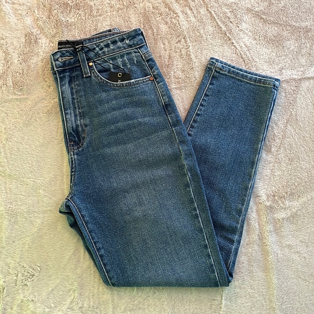 NWT Just Black Denim High Rise Mom Jeans Medium Wash Sizes 26 and 27